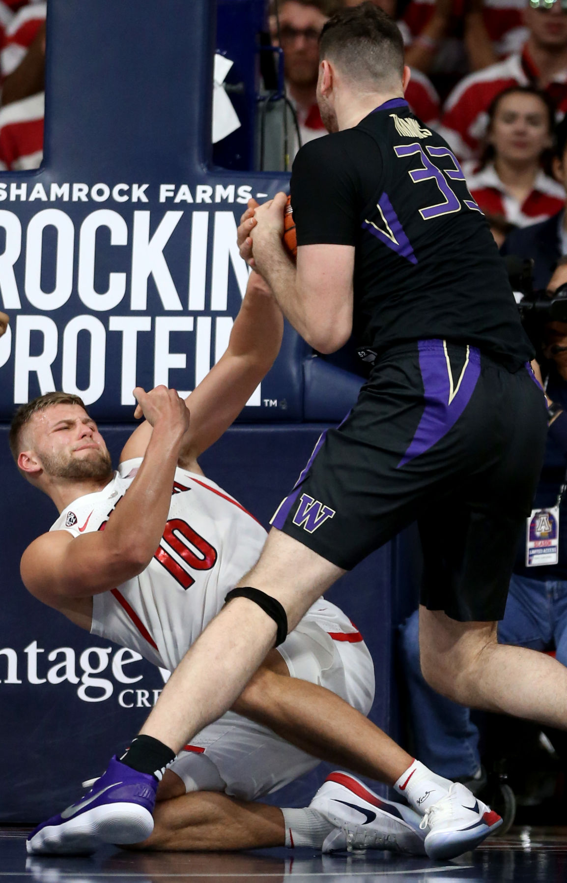 University of Arizona vs Washington